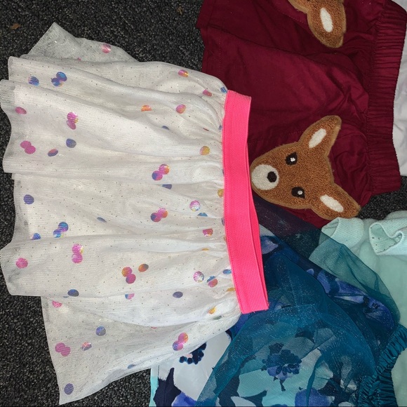 Girls size 2 clothing - Picture 3 of 8